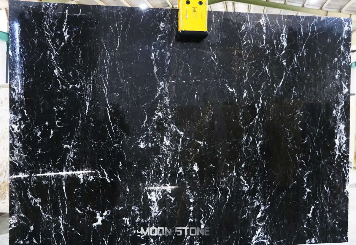 Najaf Abad Black Marble grade 2